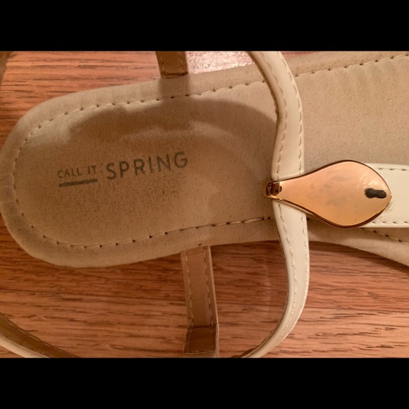 Call It Spring Zearian Off White Sandals - Picture 2 of 7